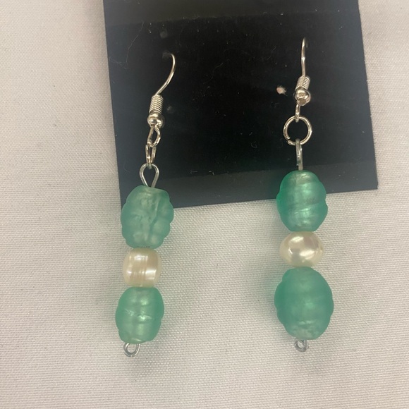 Handmade earrings - Picture 3 of 4